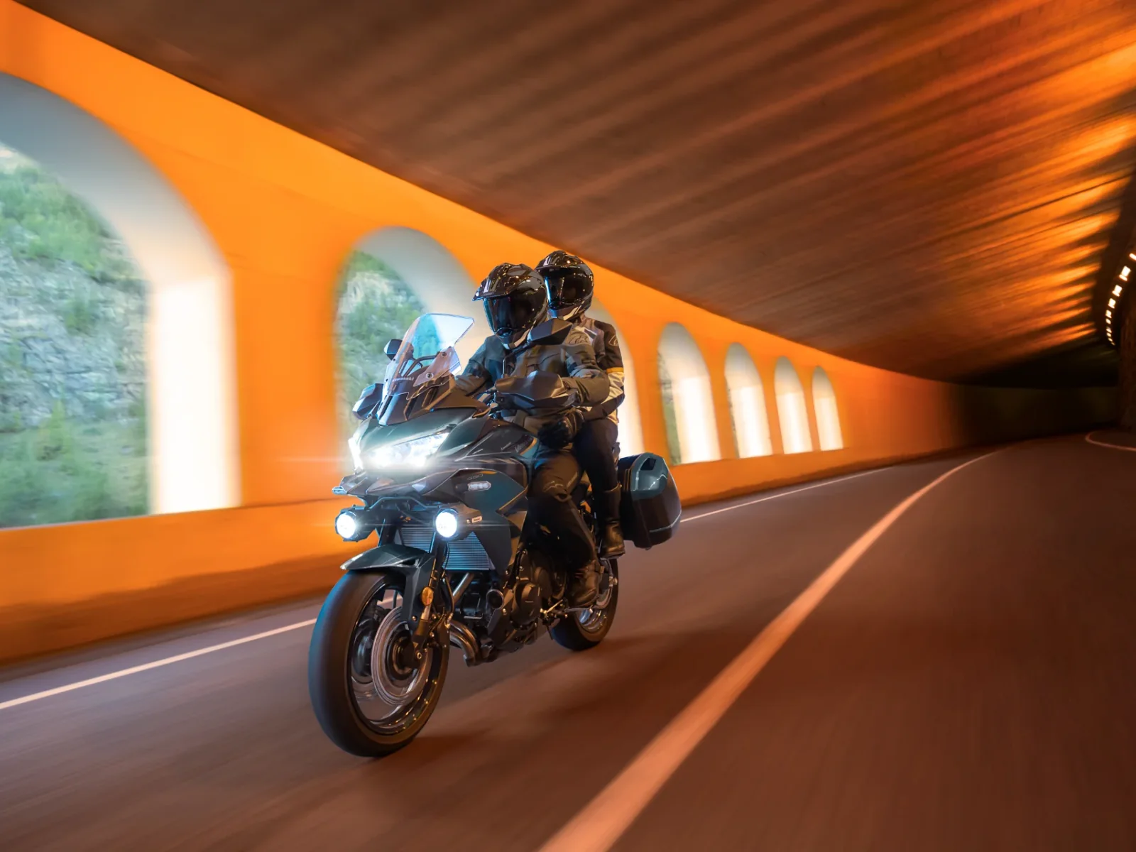 Kawasaki VERSYS 650 ABS foto 2