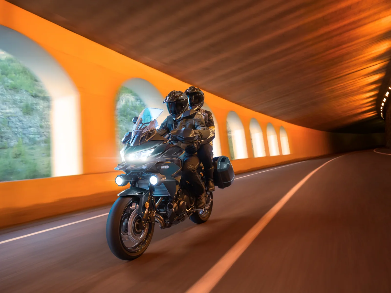 Kawasaki VERSYS 650 ABS foto 1