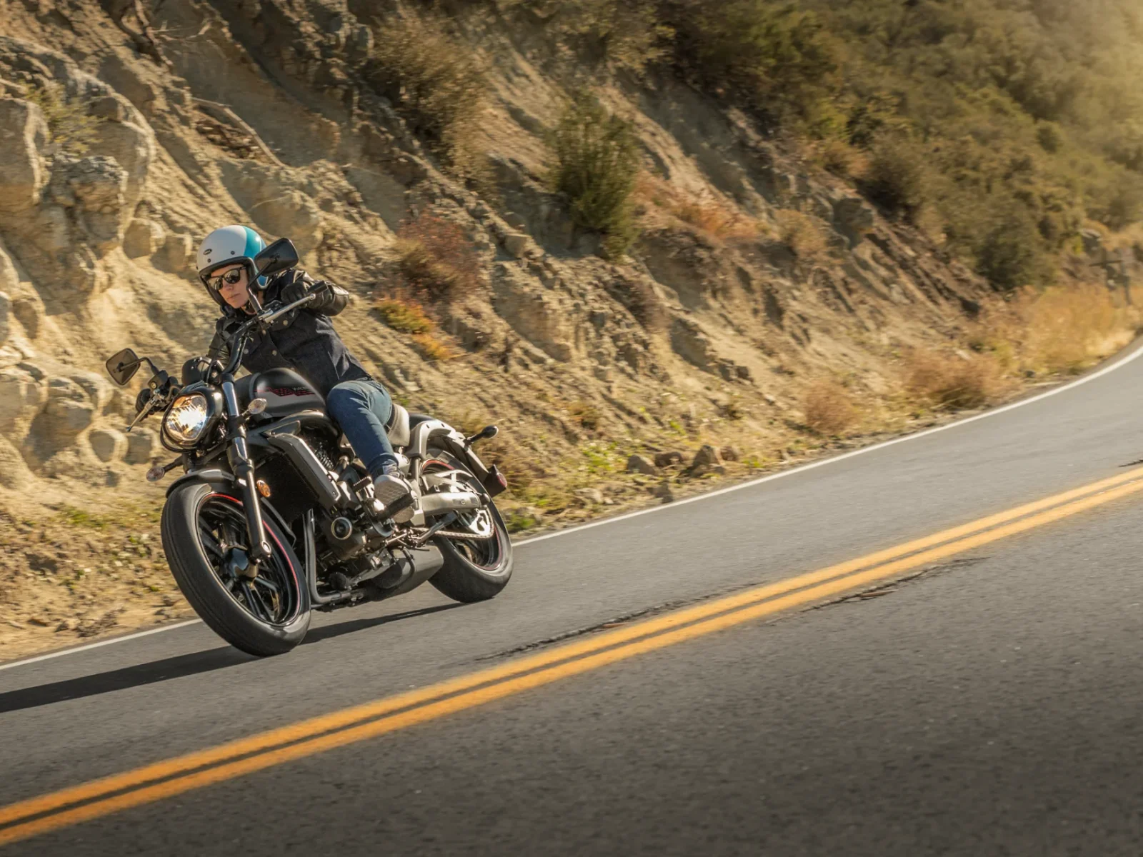 Kawasaki VULCAN S ABS foto 13