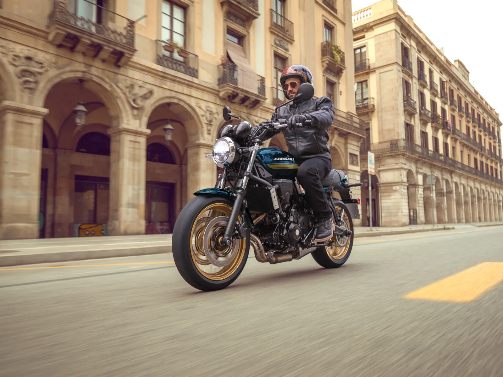 Kawasaki Z 650 RS foto 1