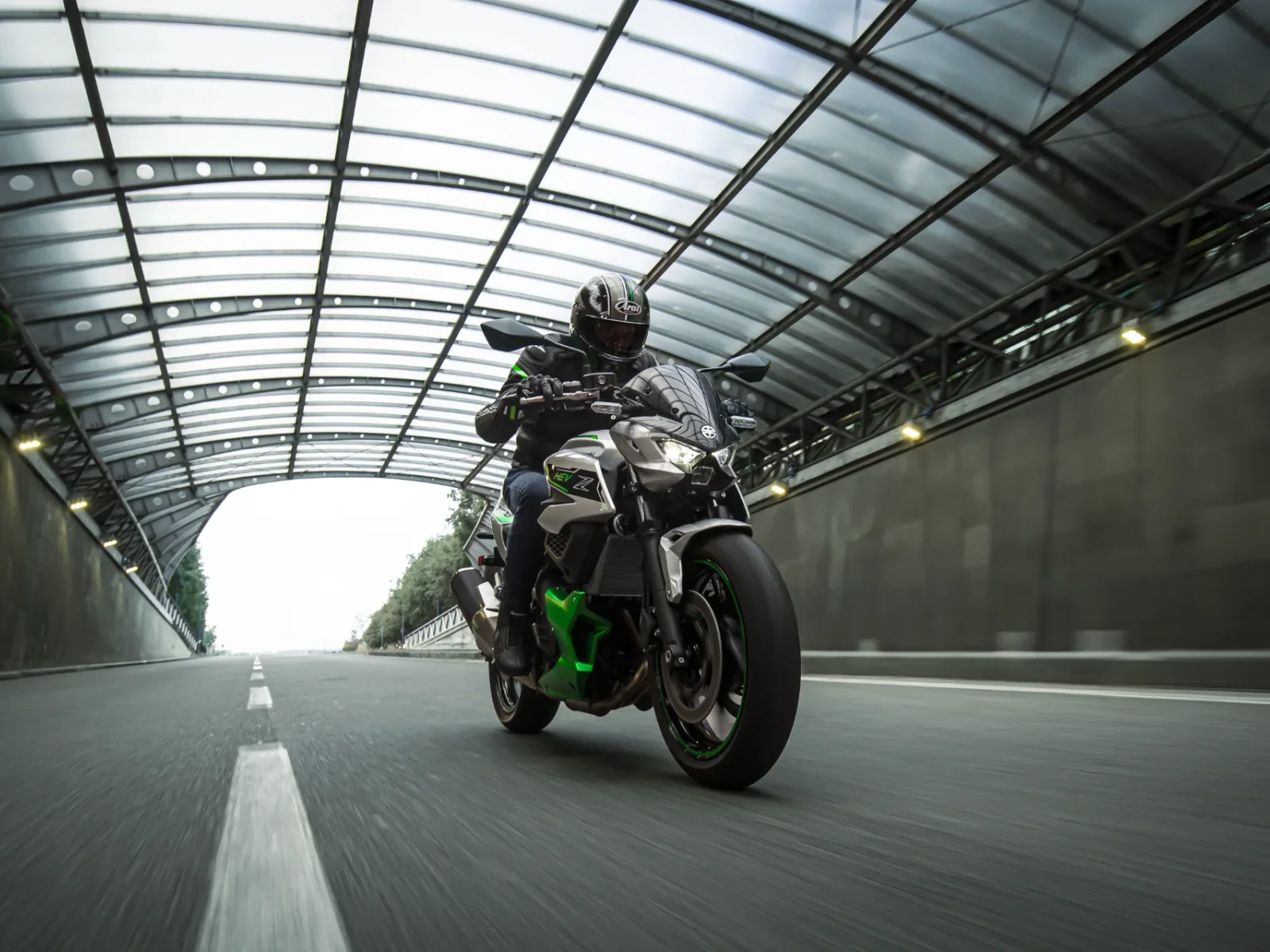 Kawasaki Z7 HYBRID foto 5