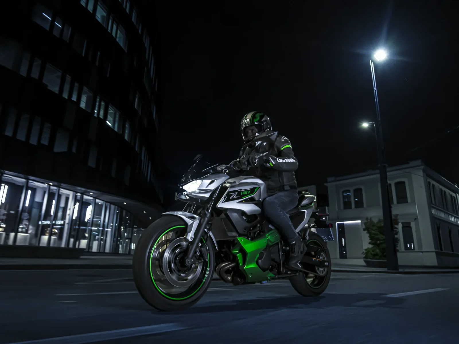 Kawasaki Z7 HYBRID foto 8