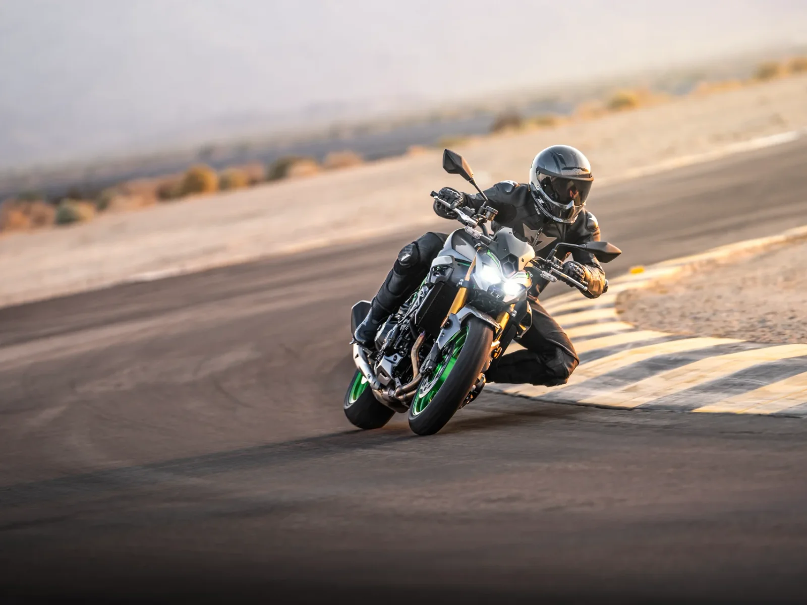 Kawasaki Z 900 SE foto 9