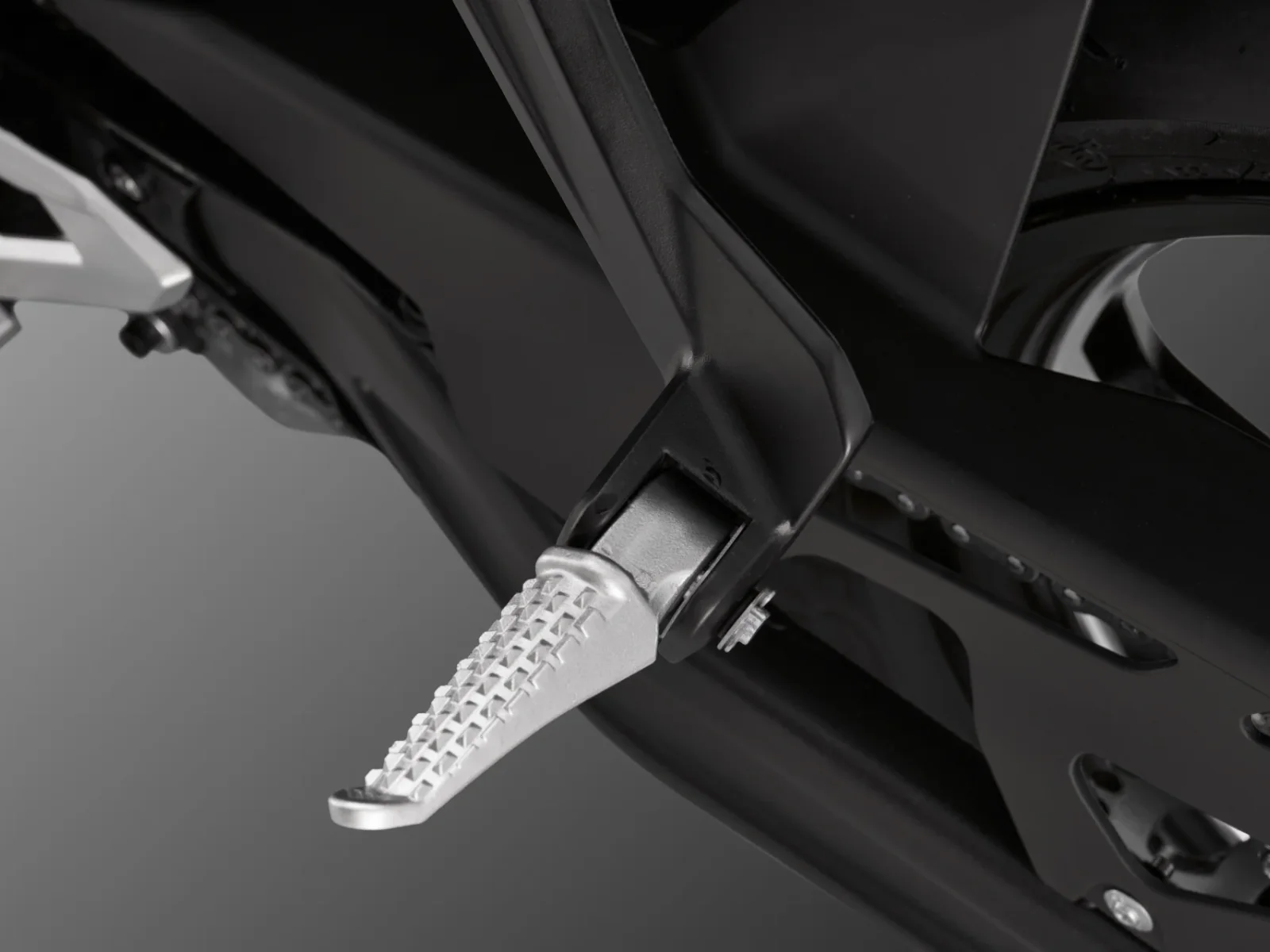 Qjmotor SRK 550 foto 7