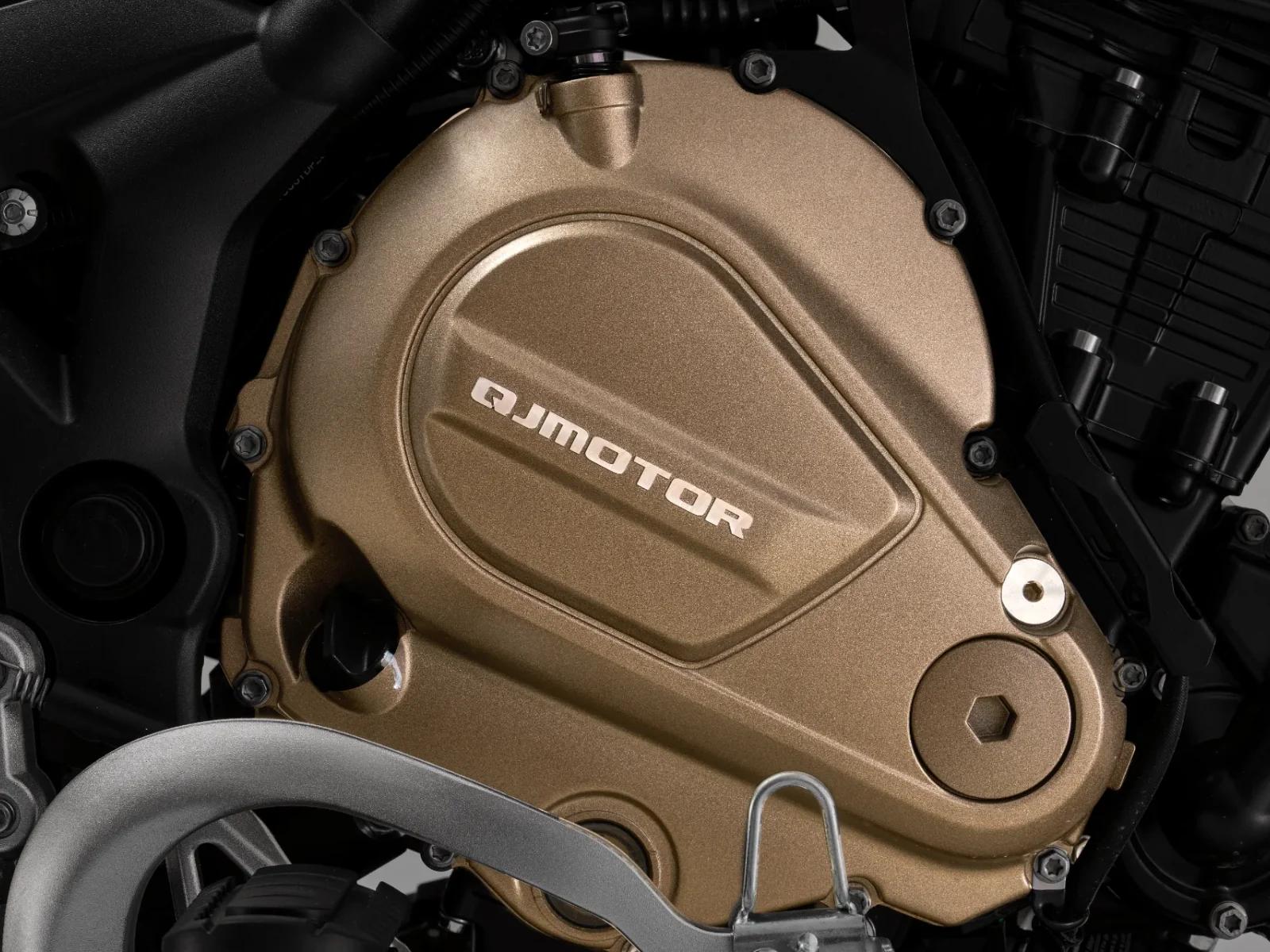 Qjmotor SRT 700 SX TOURING foto 9
