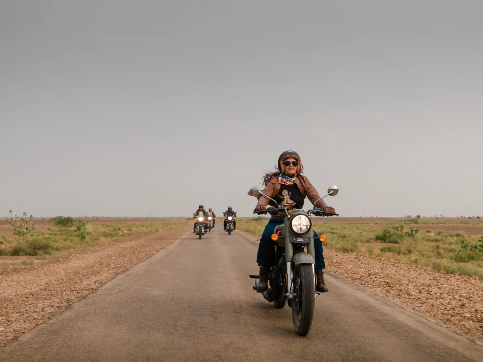Royal-Enfield CLASSIC 350 foto 4