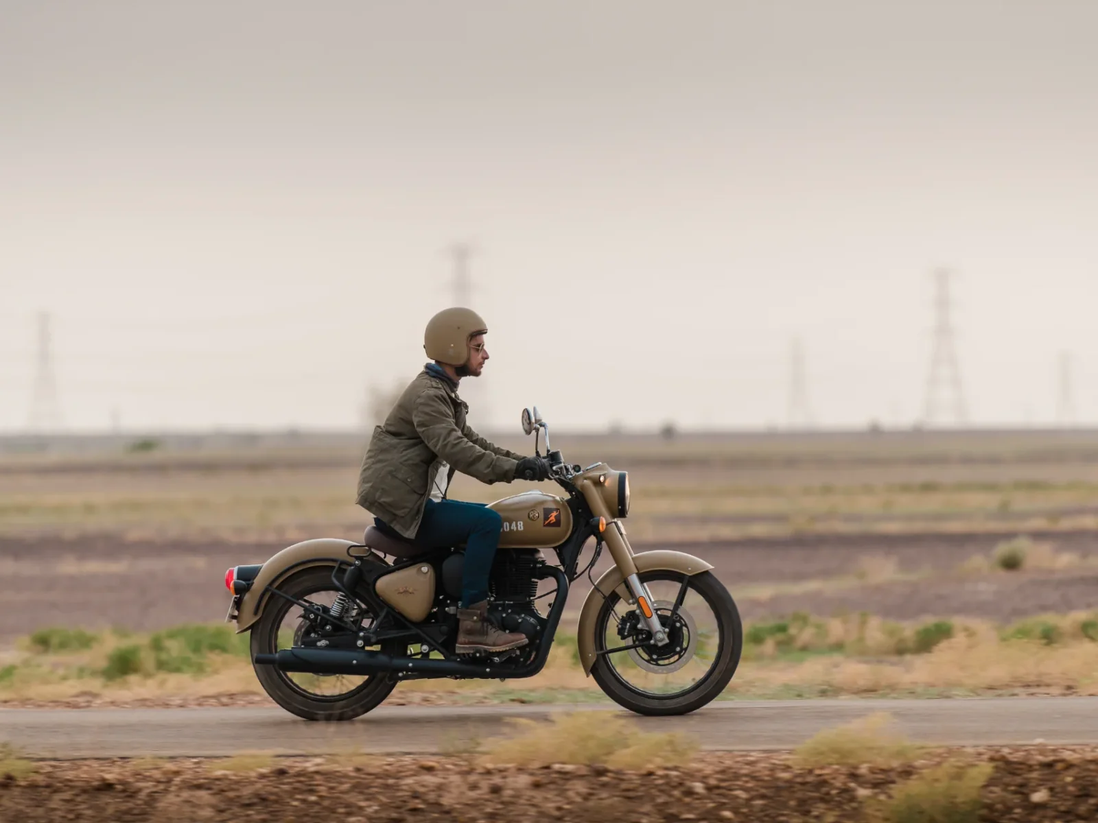 Royal-Enfield CLASSIC 350 foto 6
