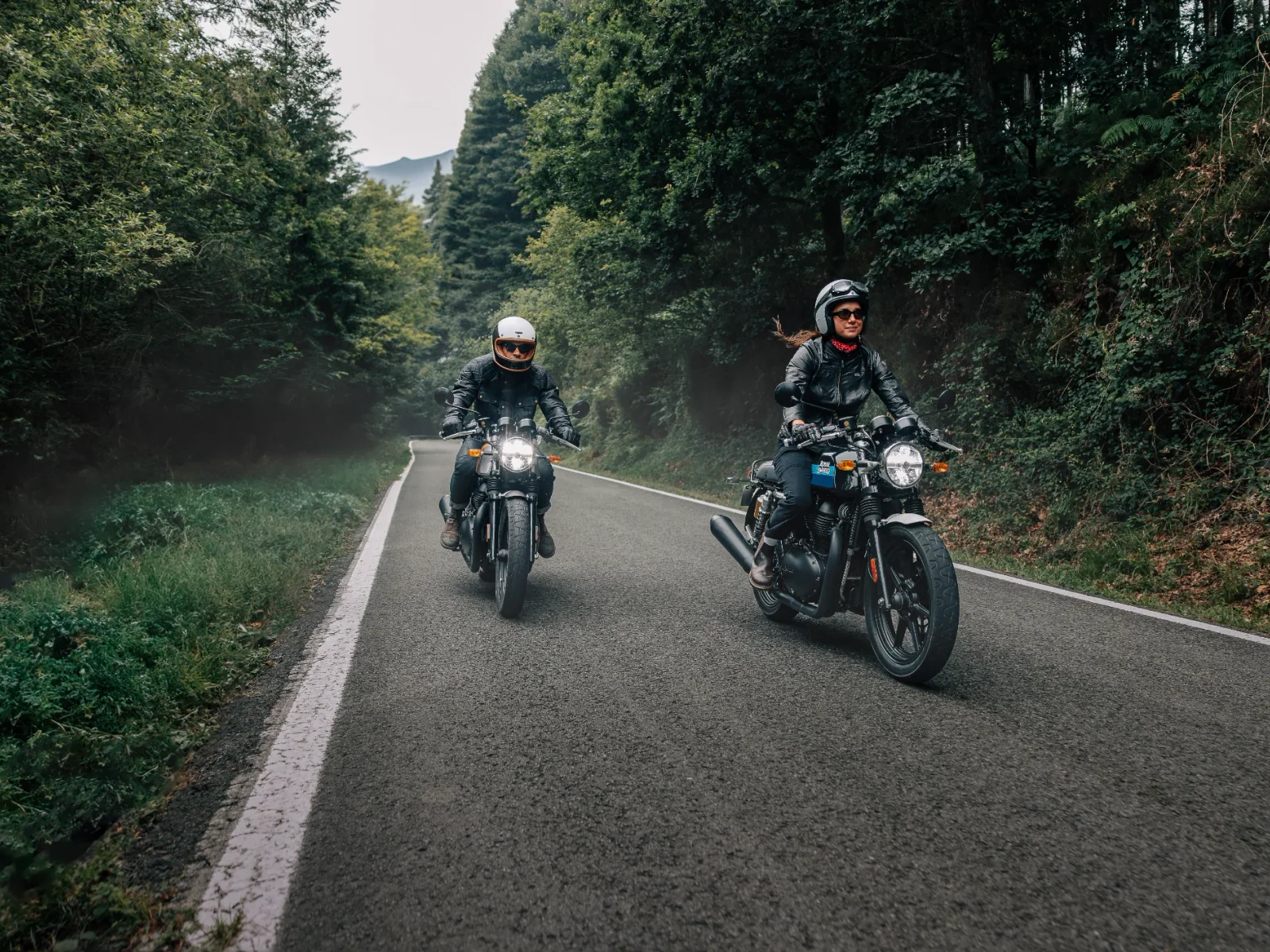 Royal-Enfield CONTINENTAL GT 650 foto 5
