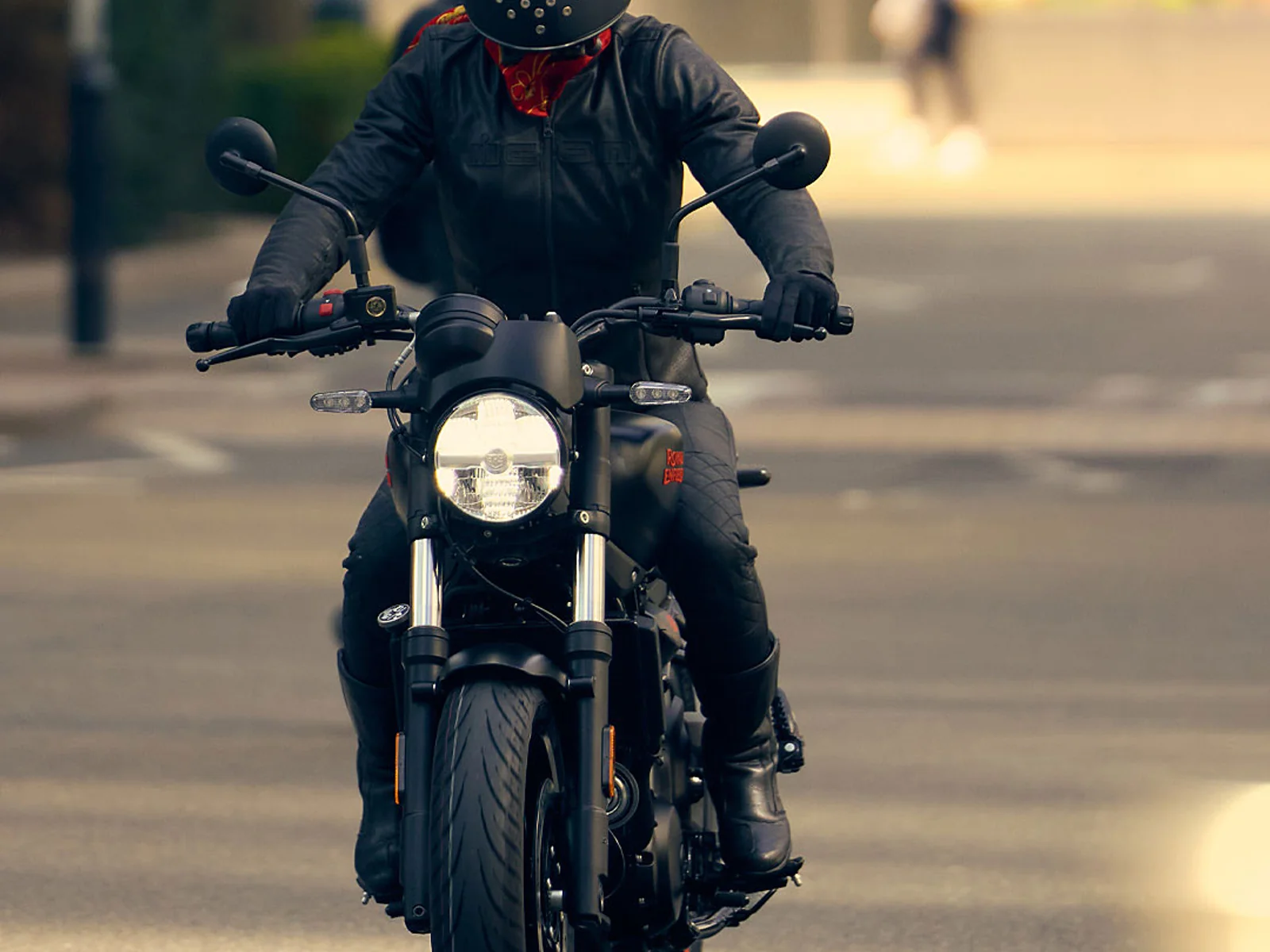 Royal-Enfield GUERRILLA 450 APEX foto 10