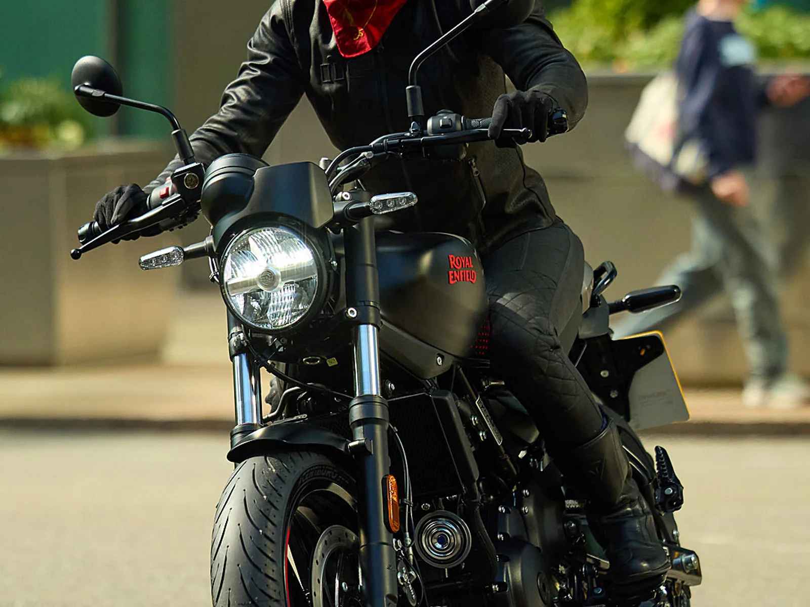 Royal-Enfield GUERRILLA 450 APEX foto 17