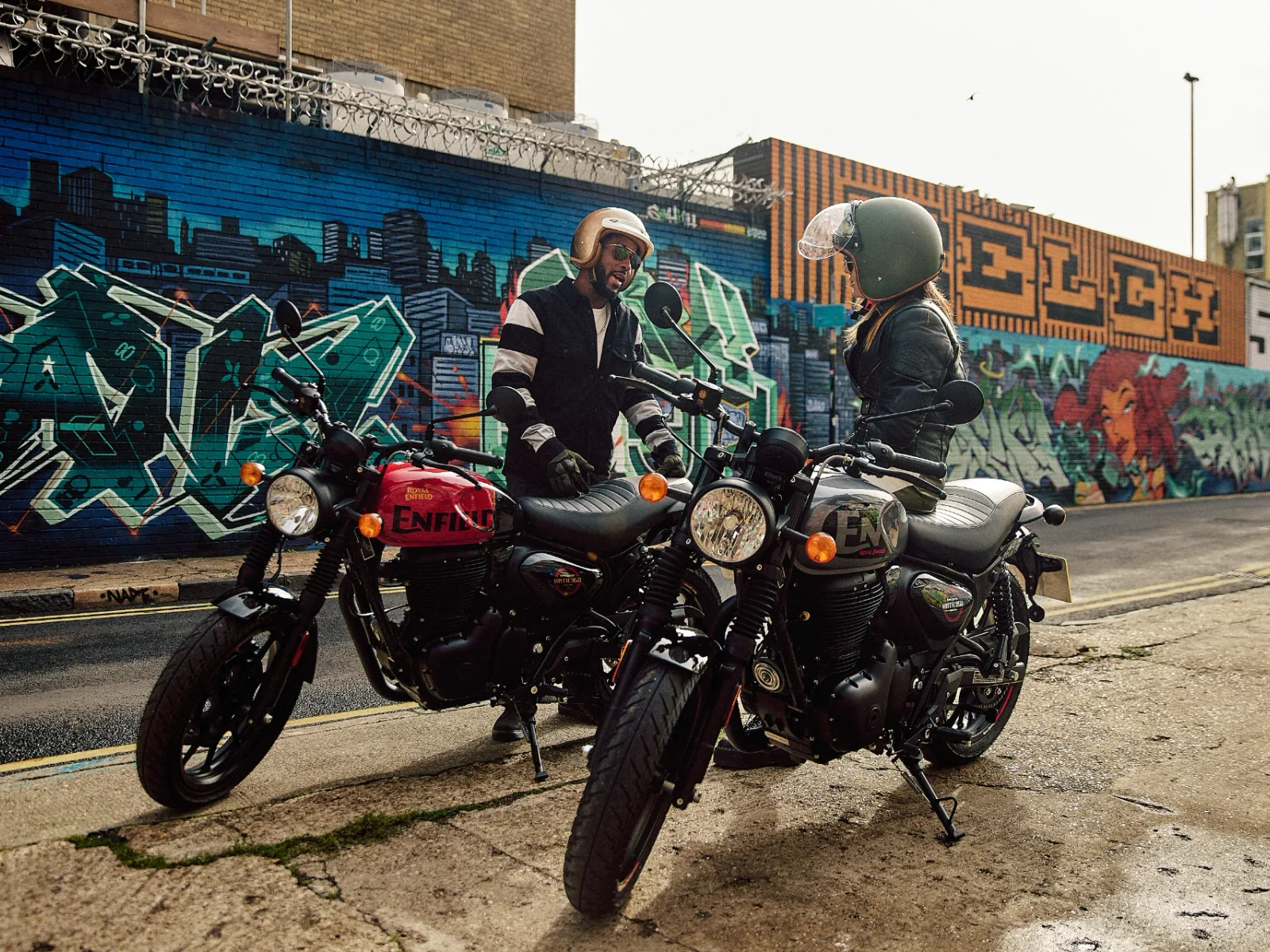 Royal-Enfield HNTR 350 foto 3