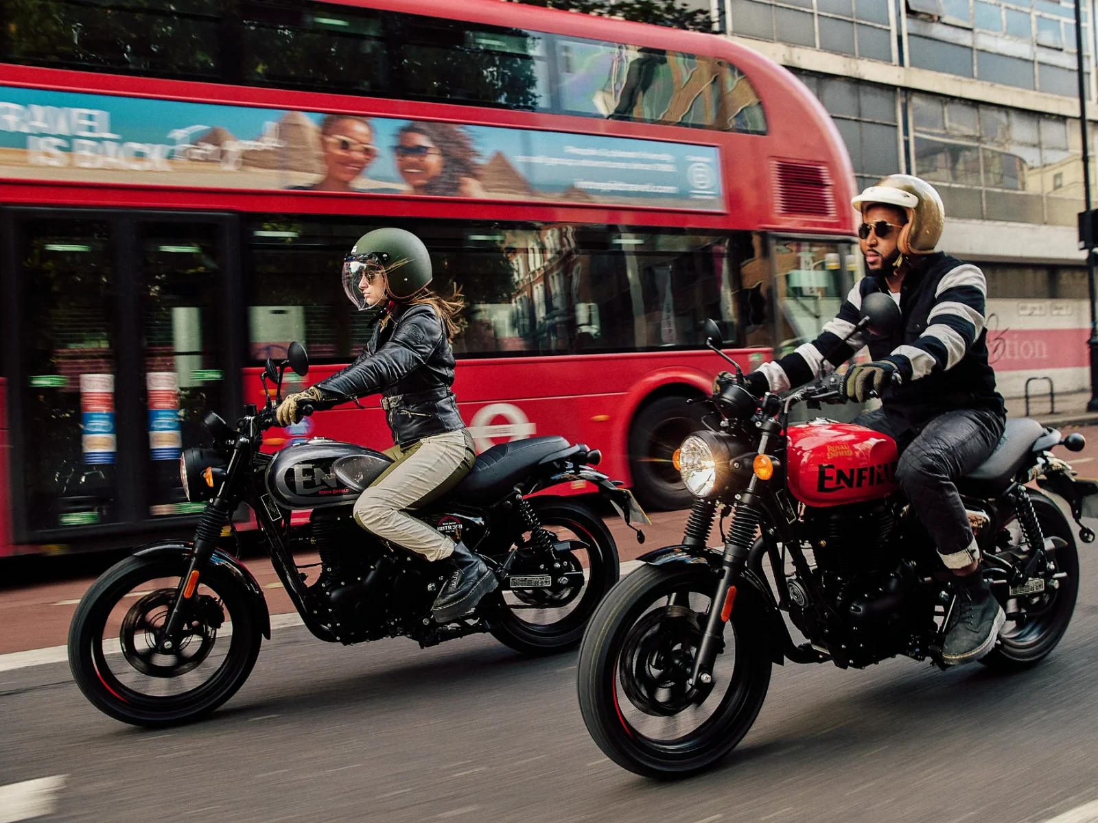 Royal-Enfield HNTR 350 foto 9
