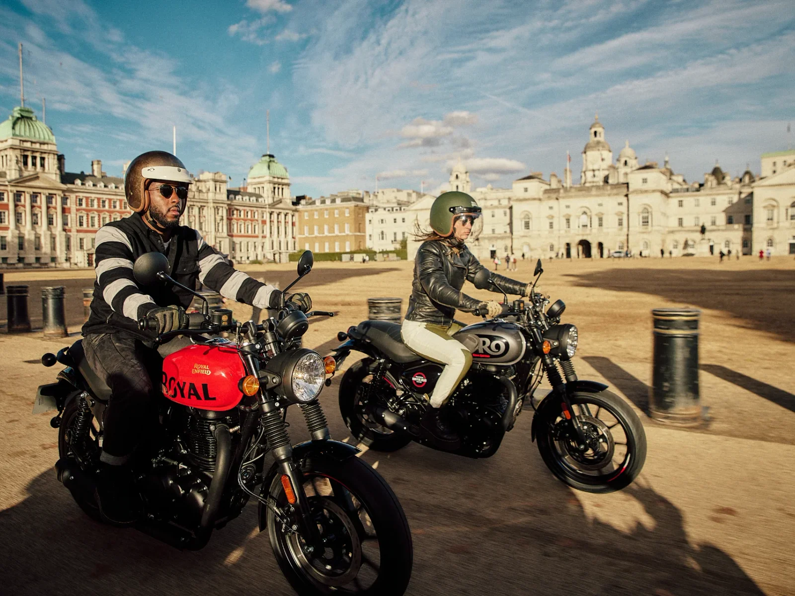 Royal-Enfield HNTR 350 foto 13