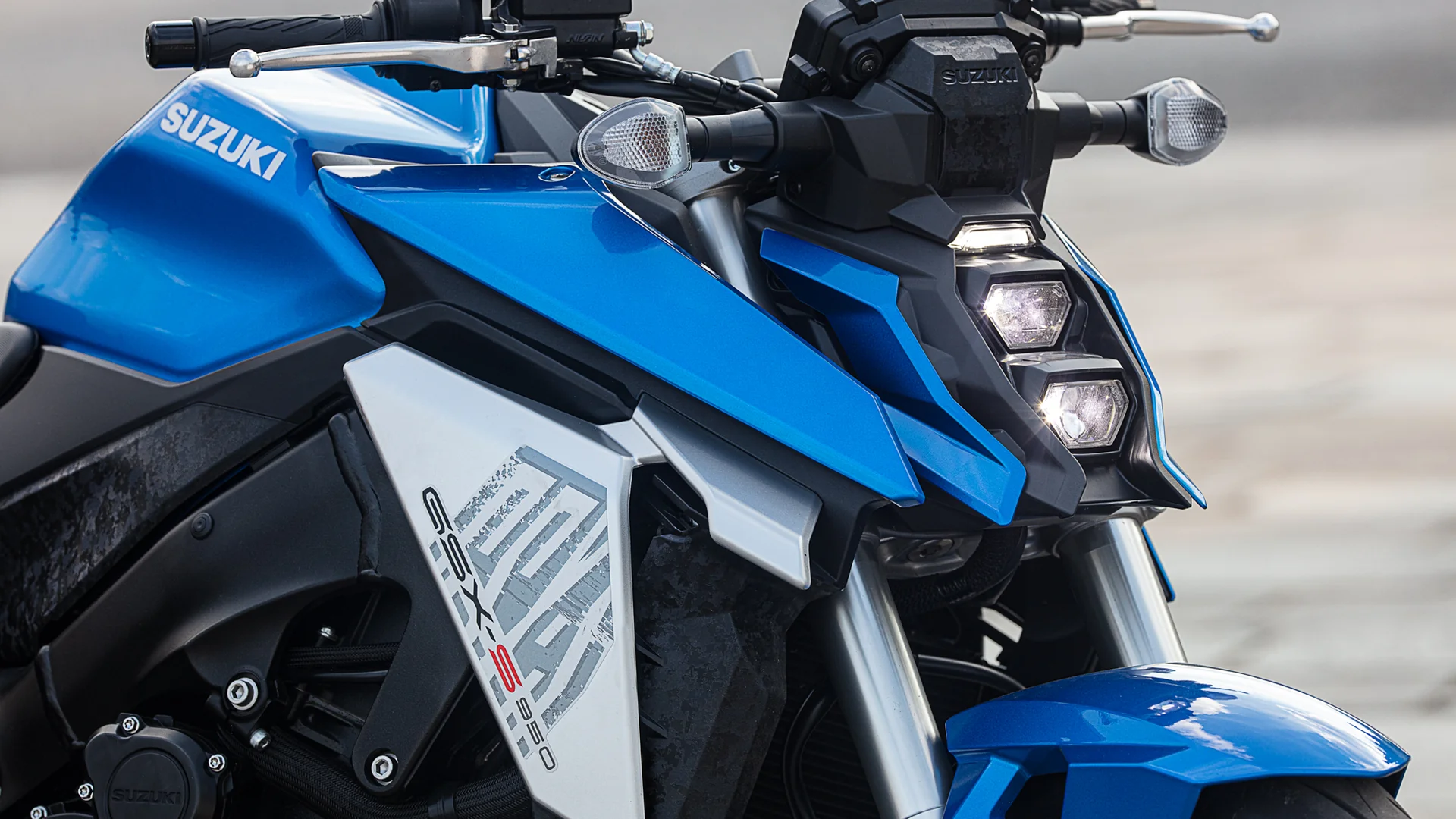 Suzuki GSX-S 950 ABS action
