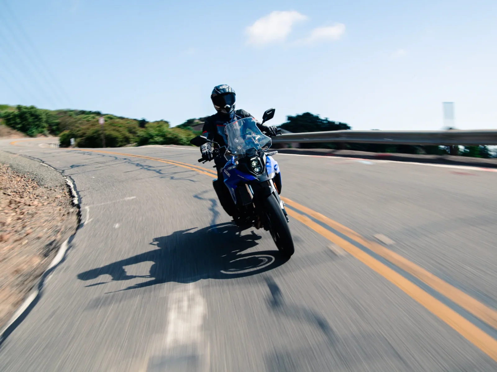 Suzuki V-STROM 800DE foto 1